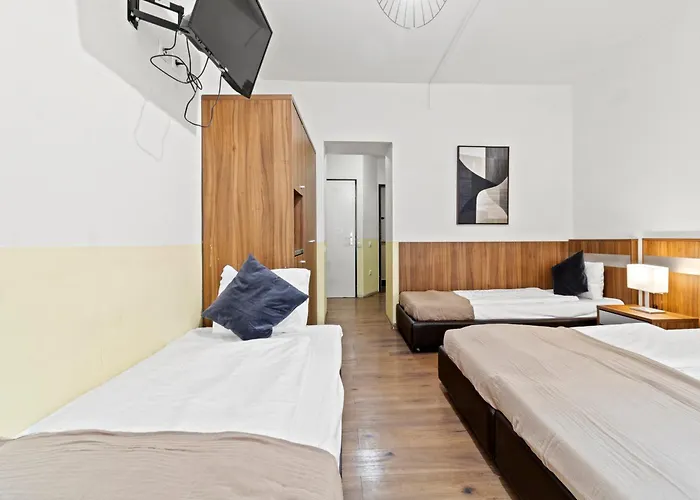 Apartman Paid Parking I Calm Location I 10 Minutes To S-bahn