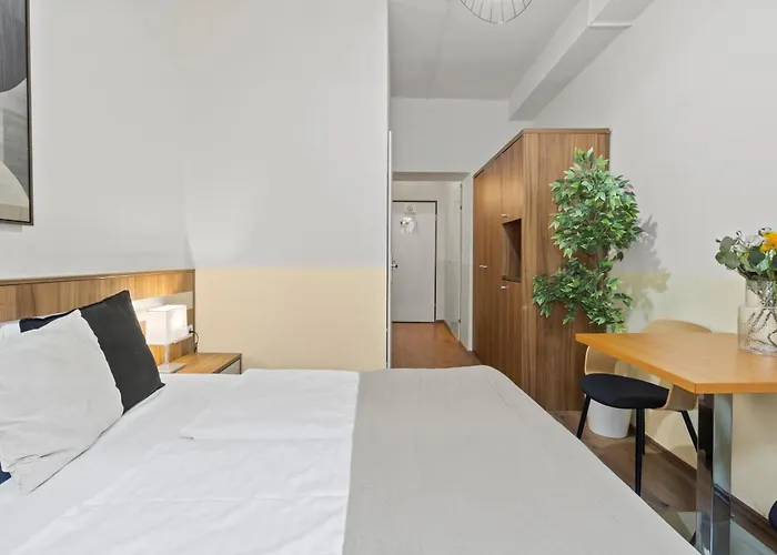 Apartman Paid Parking I Calm Location I 10 Minutes To S-bahn *