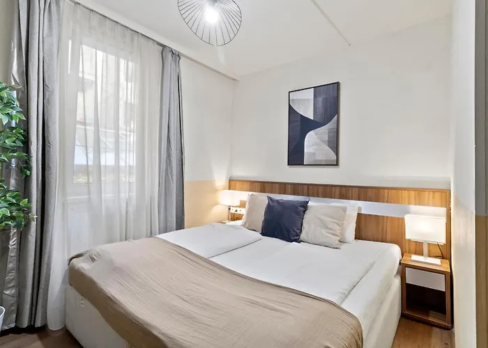 Apartman Paid Parking I Calm Location I 10 Minutes To S-bahn