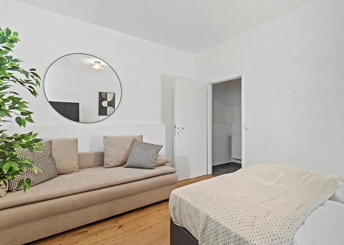 Apartman Paid Parking I Calm Location I 10 Minutes To S-bahn