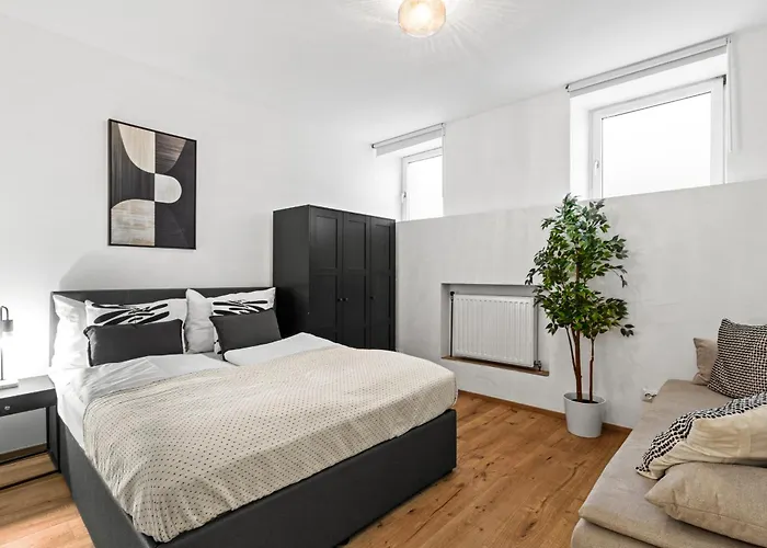 Paid Parking I Calm Location I 10 Minutes To S-bahn Apartman *