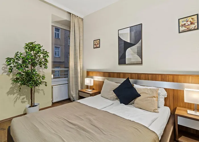 Paid Parking I Calm Location I 10 Minutes To S-bahn * Bécs